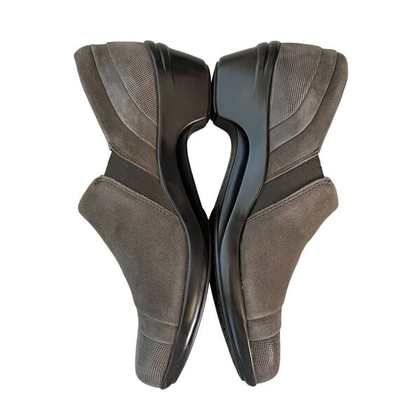 ✨ All-Day Comfort Aravon Kitt Twin Gore Suede Slip-On Shoes Size 9 Mink Brown ✨ - Picture 9 of 13